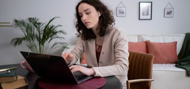 How Cybersecurity Professionals Think Differently Than IT Professionals How Cybersecurity Professionals Think Differently Than IT Professionals